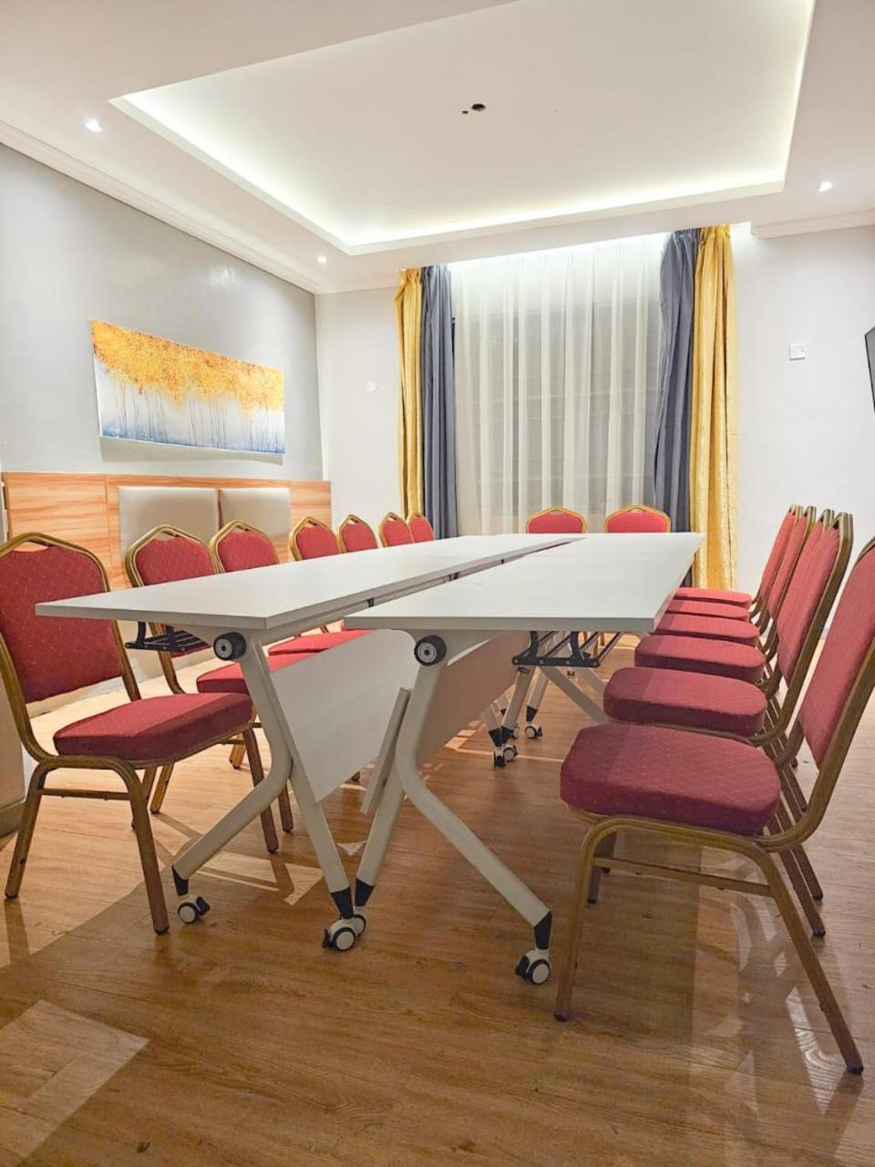 Raha Suites - Westlands Nairobi Kültér fotó